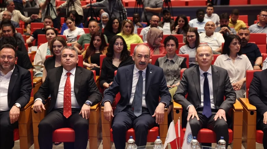 İhracat Akademisi üniversite iş birliklerine devam ediyor: Erciyes Üniversitesi ile protokol imzalandı