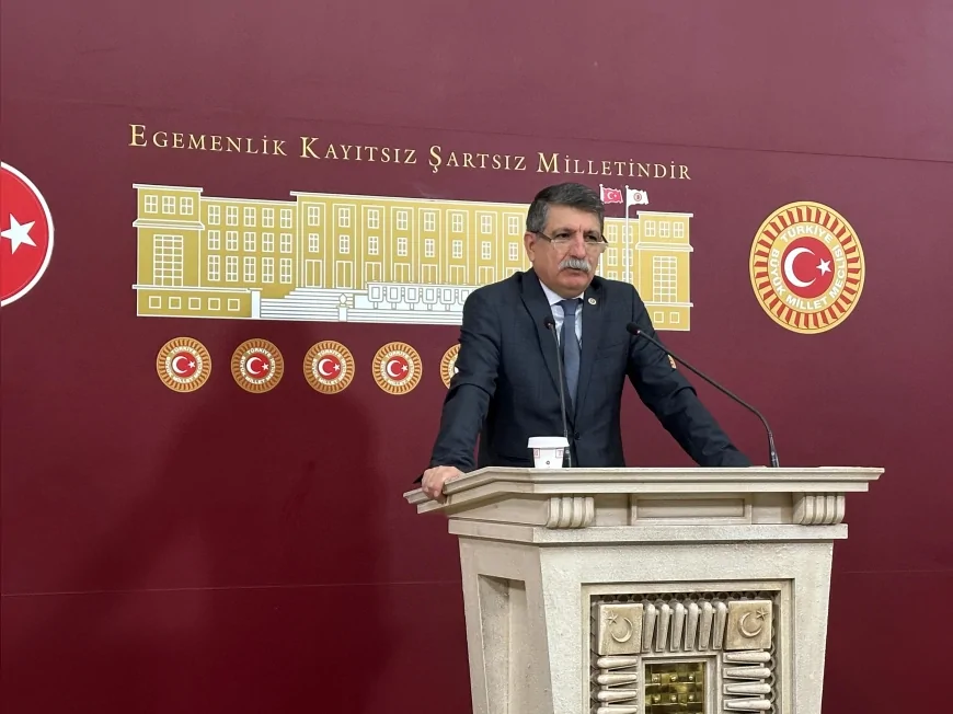 CHP'li Muhip Kanko: 'Türkiye Üniversite Harçlarında Dünyada Birinci Sırada!'