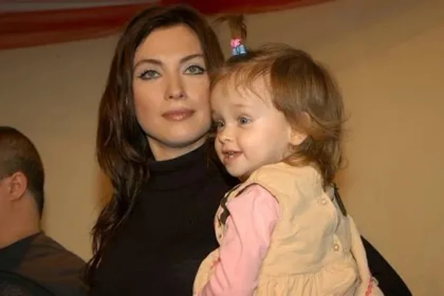 Yıldız Tilbe’nin kızı Sezen Burçin Can sosyal medya paylaşımlarıyla gündemde: Annesine benzerliği dikkat çekti
