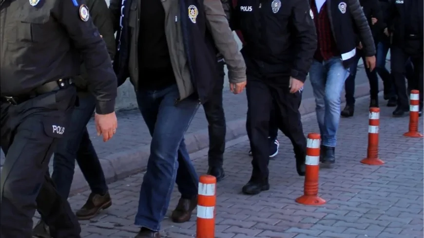 TSK ve Emniyet'te FETÖ operasyonu: 65 kişi gözaltına alındı, aralarında 4 albay da var