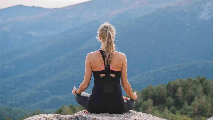 Yoga ve meditasyonla stresi azaltmak mümkün: Uzmanlar uyarıyor, stres vücutta ciddi hasarlara yol açıyor