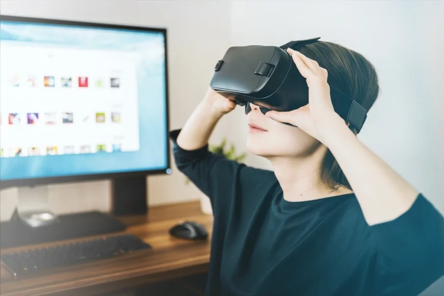 Sanal Gerçeklik (VR) Kullanıcıyı Gerçek Dünyadan Koparıp Dijital Bir Evrene Taşıyor