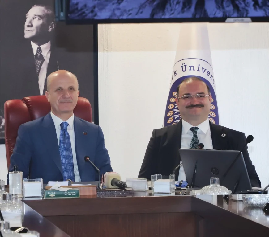 Atatürk Üniversitesi, tam akreditasyon hedefiyle kritik değerlendirme sürecine giriyor