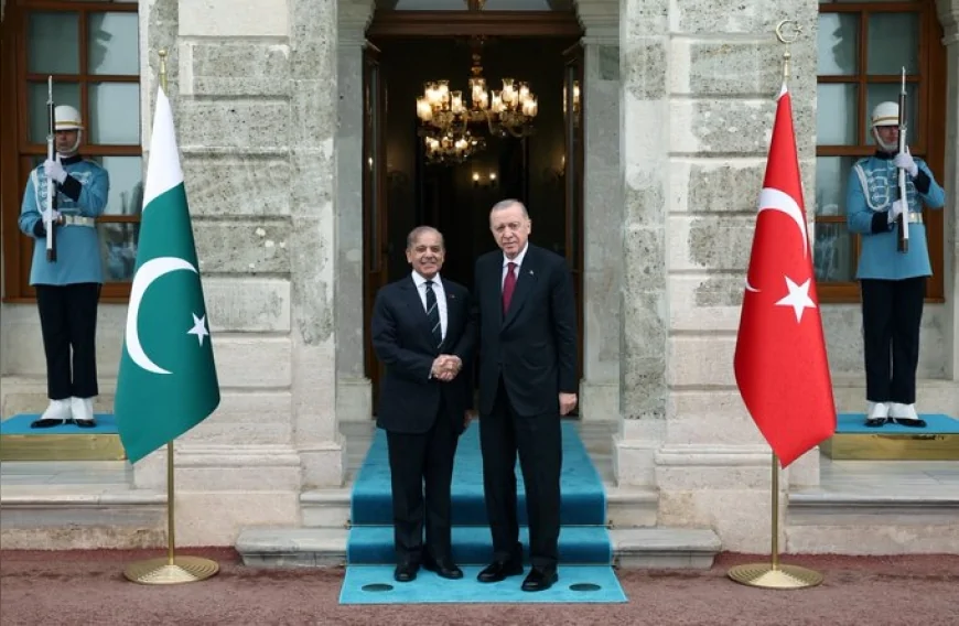 İstanbul'da kritik zirve: Türkiye ve Pakistan bölgesel iş birliğini masaya yatırdı