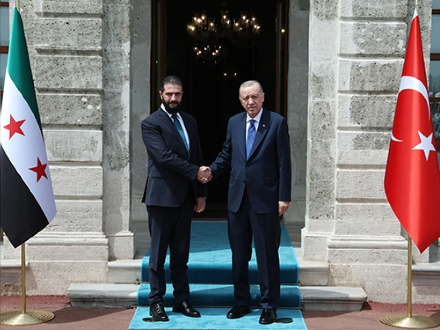 Dolmabahçe’de Kritik Zirve: Erdoğan ile Suriye Cumhurbaşkanı Şara İlk Kez Aynı Masada