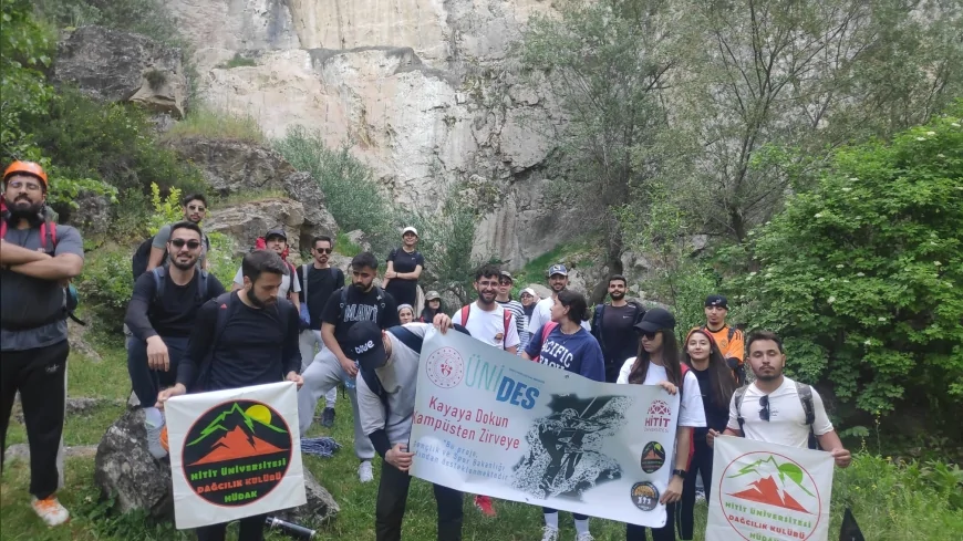 Hitit Üniversitesi öğrencileri ilk kaya tırmanışı deneyimini Budakören’de yaşadı