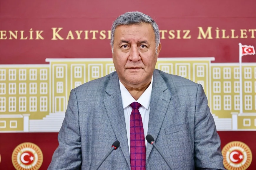 Ömer Fethi Gürer: 'Enflasyon emekçilerin boğazını sıkarak düşmez, her kesim borçla ayakta kalıyor'