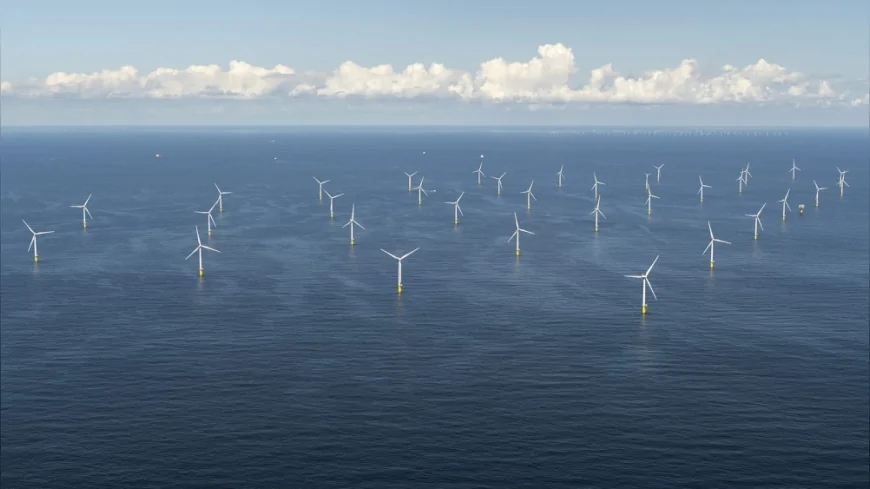 Hollanda Kuzey Denizi’nde hibrit enerji devrimi: Rüzgar ve güneş denizde birleşiyor