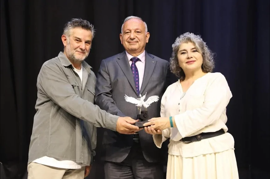 Bandırma Kuşcenneti Festivali tiyatro ile açıldı: 'Sanatın birleştirici gücünü hissediyoruz'