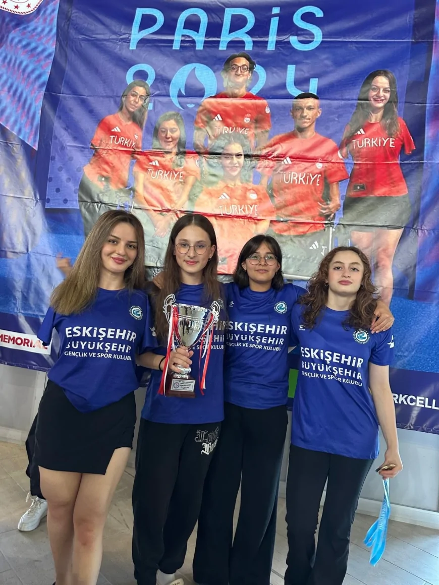 Eskişehirli sporcular Türkiye şampiyonasında engel tanımadı, Tokyo yolcusu çıktı