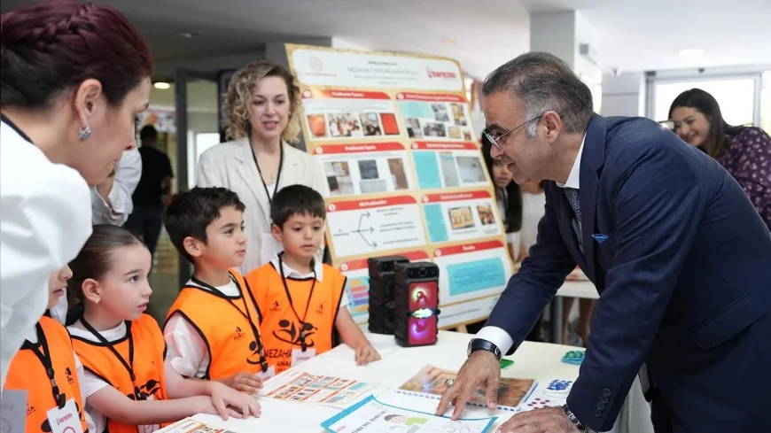 İzmir'de 'Harezmî Eğitim Modeli' ile Eğitimde Disiplinlerarası Vizyon Sergilendi
