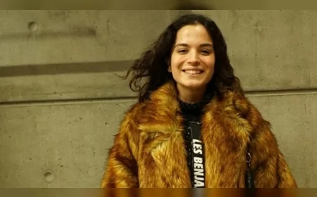 Aslı Bekiroğlu 9 saatlik ameliyat sonrası hastane odasından seslendi: 'Yaşıyorum şükür'