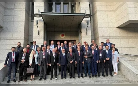 Azerbaycan’da Türk Medyasından Çıkartma: ‘İki Devlet, Bir Millet, Bir Medya’ Buluşması Tamamlandı