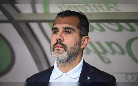 Küme düşen Adana Demirspor'un eski hocası Alper Avcı, İstanbulspor'la anlaştı