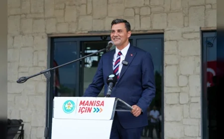 Manisa Büyükşehir Belediye Başkanı Ferdi Zeyrek evinde elektrik akımına kapıldı: 70 dakika kalp masajı yapıldı