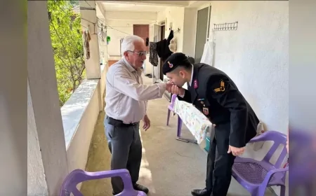 Jandarma’dan Şehit Ailelerine ve Gazilere Bayram Ziyareti: 'Yalnız Değilsiniz' Mesajı Verildi