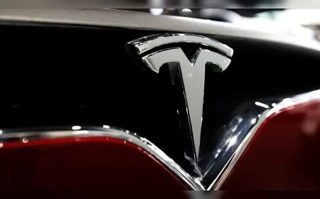Tesla’da FSD Krizi Derinleşiyor: 15 Bin Dolar Ödeyen HW3 Sahipleri Hâlâ Belirsizlik İçinde