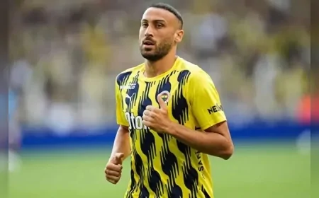 Fenerbahçe'de Cenk Tosun ayrılmak istiyor, Süper Lig devleri peşinde