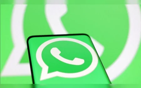 WhatsApp, yapay zekâ destekli mesaj özetleme özelliğini test ediyor: Uzun sohbetlere yapay kolaylık