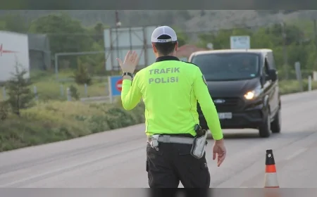 Araç Ruhsatı Yanınızda Değilse Ceza Alabilirsiniz: Sürücüler Bu Detayı Atlamamalı