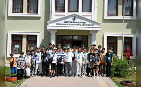 Altındağlı Gençler Erciyes Kampı’na Uğurlandı: Yaz Heyecanı Tüm Hızıyla Sürüyor