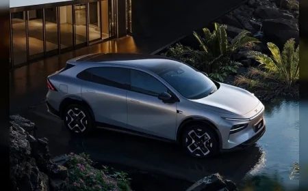 Xpeng'den Dev Atak: Tesla'ya Rakip Yeni Elektrikli SUV G7 Tanıtıldı