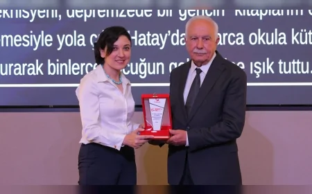 İçişleri Eski Bakanı Murat Başesgioğlu, Merhamet ve Emek Ödül Töreni’nde Konuştu: ‘Birinden Kir Akar, Birinden Nur’