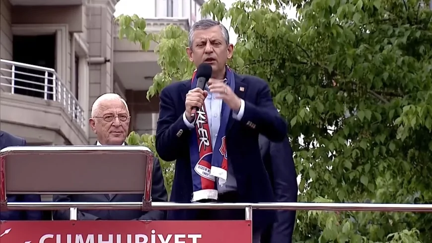 Özgür Özel'den Düzce Mitinginde Sert Mesajlar: 'AK Parti'nin Kalesi Değil, Milletin Kalesidir'