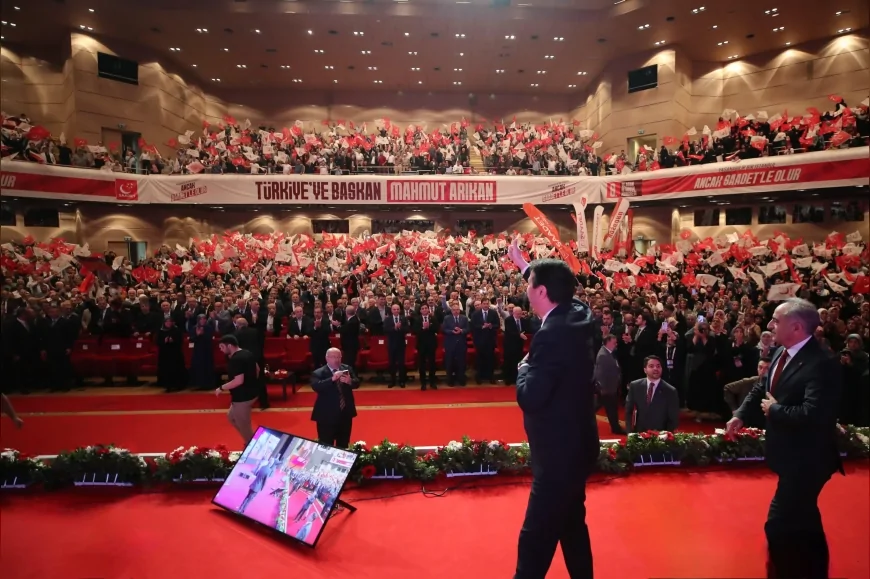 Mahmut Arıkan: ‘İstanbul’un Fethi Bu Kez Surlardan Değil Sokaklardan Başlayacak’