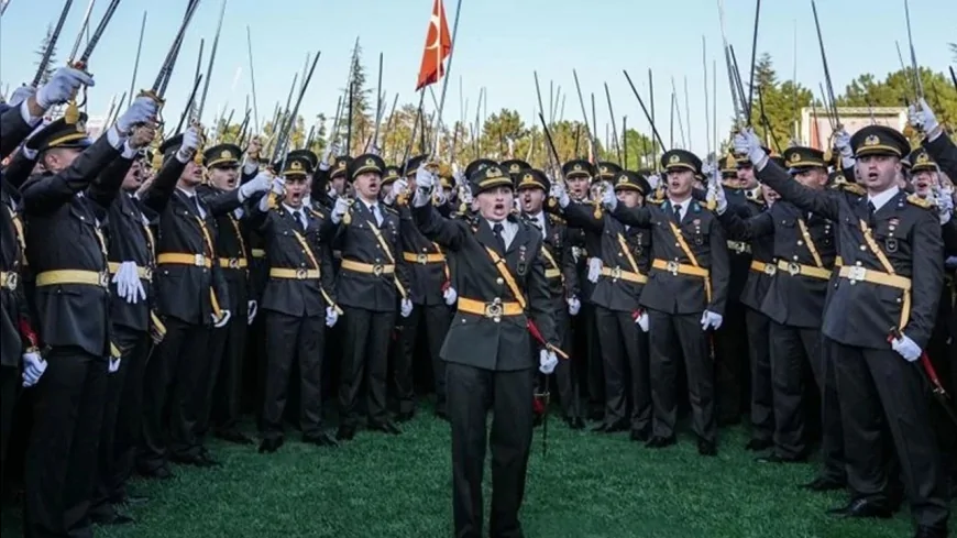 'Mustafa Kemal’in askerleriyiz' diyen teğmenlerin yürütmeyi durdurma talebine ret
