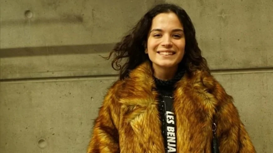 Aslı Bekiroğlu 9 saatlik ameliyat sonrası hastane odasından seslendi: 'Yaşıyorum şükür'