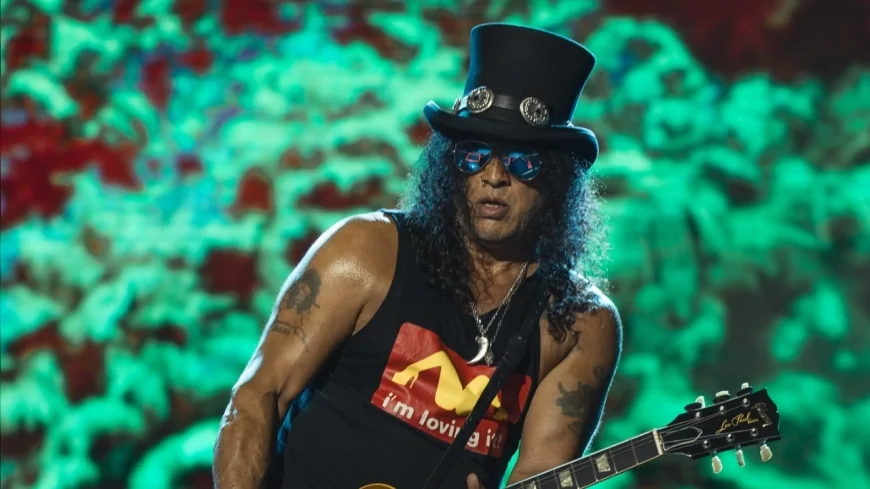 32 Yıl Sonra Türkiye'de Sahne Alan Guns N' Roses'tan Katledilen Genç İçin Duygusal Anma