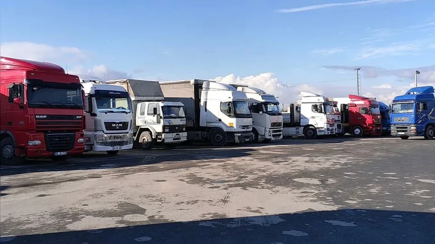 Bayram Öncesi Trafikte Yeni Kısıtlama: Kamyon ve Tır Girişlerine Geçici Yasak