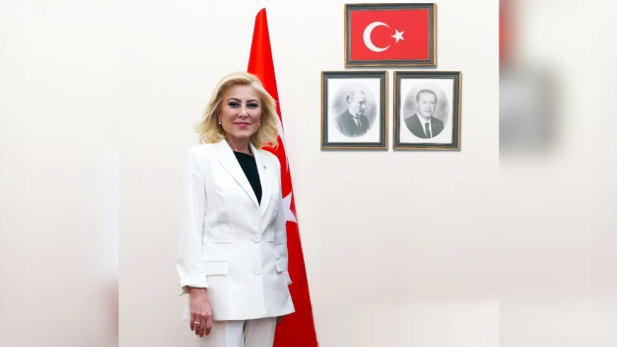 AK Partili Şebnem Bursalı’dan Bayram Mesajı: 'Adımız Kardeşlik, Soyadımız Türkiye'