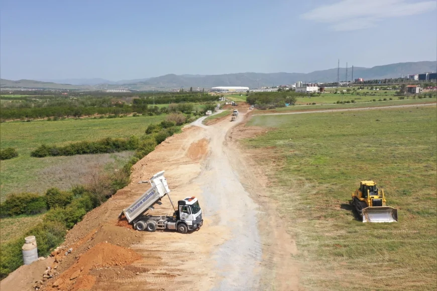 Malatya’da Trafiği Rahatlatacak 11 Kilometrelik Yeni Yol Hattında Çalışmalar Hızlandı