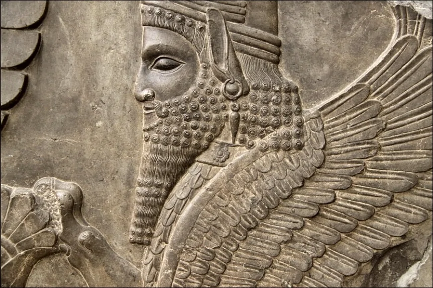 Zerdüştlük inancında iyilik ve kötülük mücadelesi: Ahura Mazda ile Angra Mainyu karşı karşıya