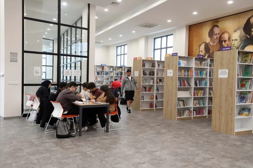 Yenimahalle'de sınav öncesi kütüphanelere akın: 20 bin öğrenci sessiz ortamda hazırlanıyor