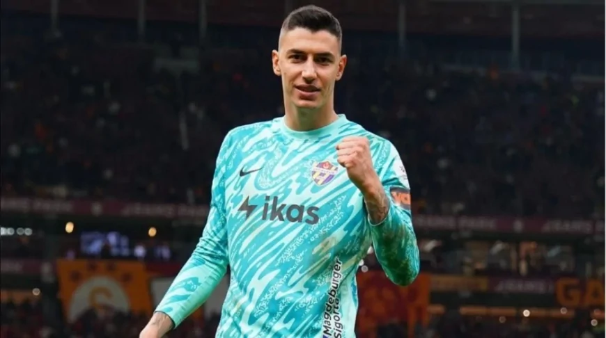 Galatasaray’da kaleyi devralacak isim netleşti: Berke Özer için 3 yıllık plan