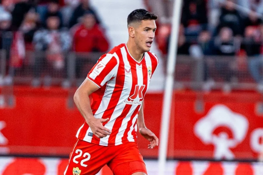Cesar Montes Türkiye Maçında Kalesine Duvar Ördü: Taraftarlar Transfer İçin Bastırıyor