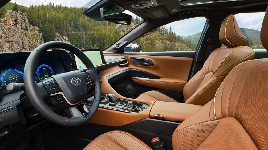Toyota, zirveyi kimseye bırakmadı: Dünya genelinde en çok araç satan marka oldu