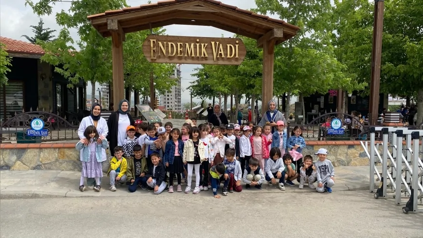 Pursaklar Belediye Başkanı Ertuğrul Çetin: 'Öğrenciler, Endemik Vadimizde Ankara'nın Kültürel Zenginliklerini Keşfetti'