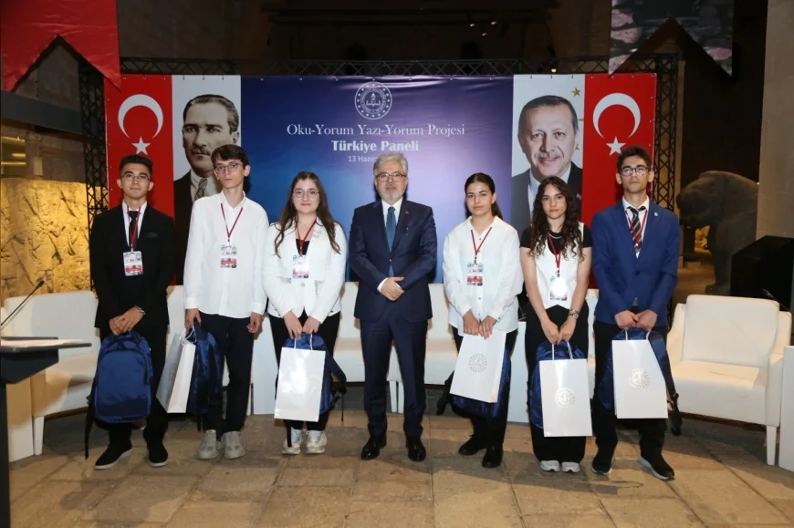 Bakan Yardımcısı Yelkenci: 'Gençler Kültürel Mirasımızı Çizgilerle Geleceğe Taşıyor'
