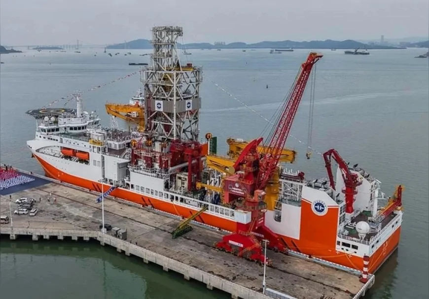 Çin’den Dünya kabuğunu aşacak dev proje: Deniz altındaki gizemli sınıra yolculuk başlıyor