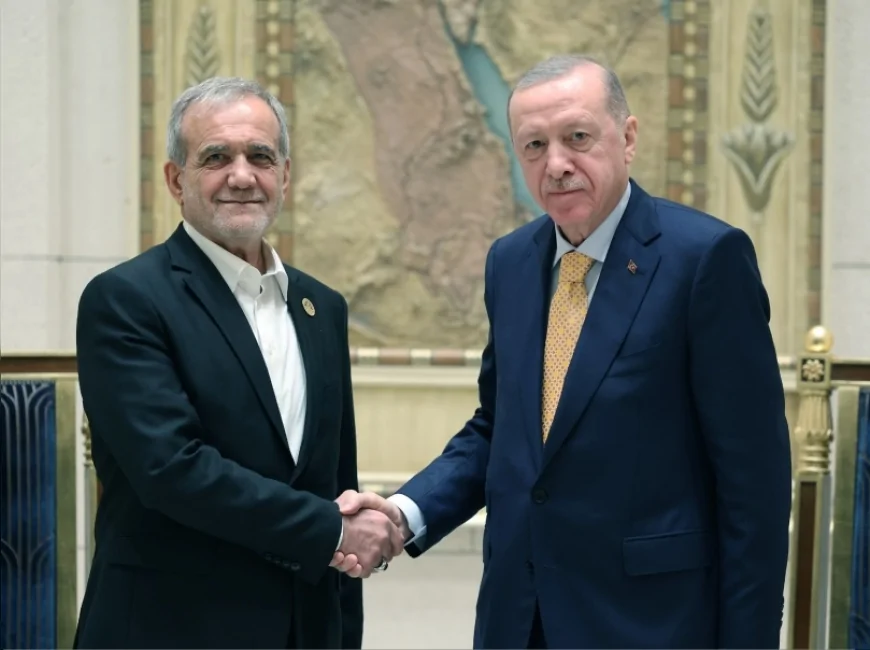 Erdoğan ile İran Cumhurbaşkanı Pezeşkiyan görüştü: 'Netanyahu nükleer süreci sabote ediyor'