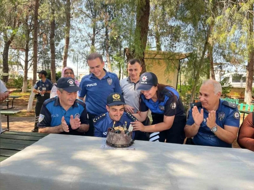 Antalya’da Özel Gereksinimli Furkan’a Polislik Sürprizi: Hayali Gerçek Oldu