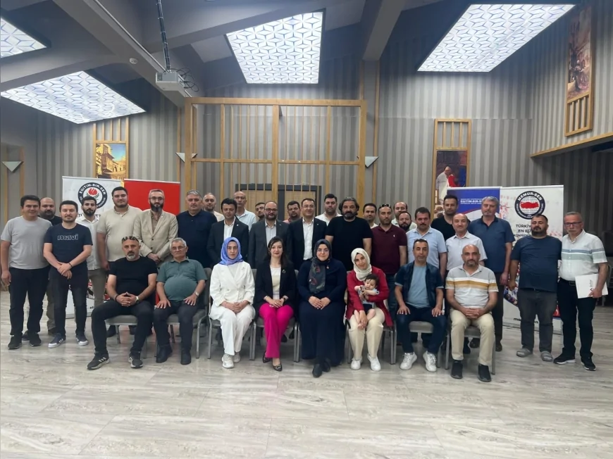 Eğitim-Bir-Sen Kastamonu Şubesi İl Divan Toplantısında Teşkilat Çalışmaları ve Sendikal Hedefler Ele Alındı