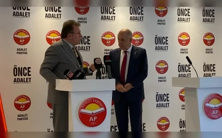 Ümit Özdağ ve Vecdet Öz'den ortak mesaj: "Türkiye'de adalet herkese eşit uygulanmalı"