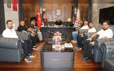 Elazığ’da Harita Mühendisleri Ortak Anonim Şirket Kurarak Ticaret ve Sanayi Odası Başkanı İdris Alan’ı Ziyaret Etti