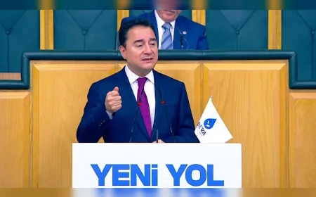 Ali Babacan: “Yolsuzlukla mücadele samimiyet ister, muhalefeti tasfiye aracı olamaz”