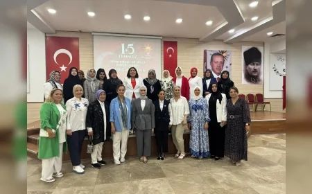 AK Parti Keçiören Kadın Kolları 15 Temmuz için anma programı düzenledi